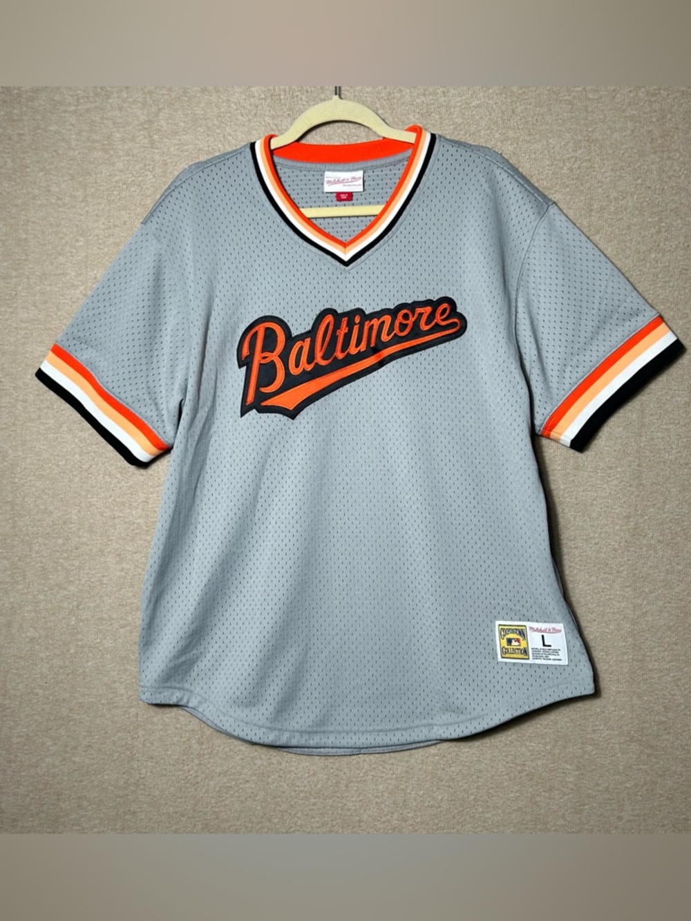 Baltimore Orioles Jersey Size Large Mitchell & Ness Cooperstown Baseball Mesh